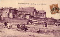 Luc sur Mer - La Plage devant le Casino - CPA 