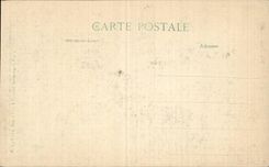 CPA Militaria Reims the cathedral Left the left gate after the bombardment