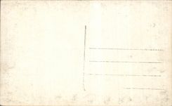 CPA Militaria Reims the cathedral after the bombardment Seen interior debris on the flagstones