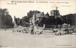 CPA Militaria Suippes Places town hall