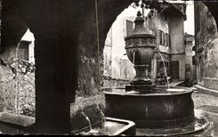 Saint Paul de Vence - La Fontaine - CPA 