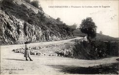 Chaudesaigues - Tournants du Courfour - route de Laguiole - CPA