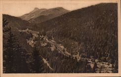 Le Lioran - Vue d Ensemble - Le Puy Griou - CPA 