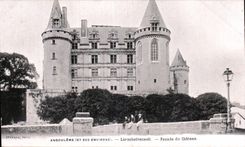 Angouleme - Frontage of the Castle - Larochefoucault - CPA