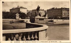 Corsica CPA Corsica Ajaccio the place of diamond and the monument of Napoleon