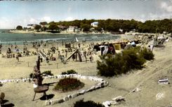 CPSM Vaux Nauzan La plage 