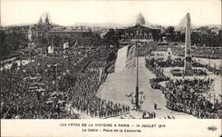 CPA Militaria the festivals of the Victoire has Paris July 14th 1919 the Place procession Harmony