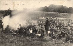 CPA Militaria Le cafe Soldats