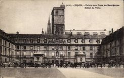 CPA Dijon Palais des Ducs de Bourgogne Hotel de ville
