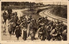 Los alrededores de CPA Militaria de Sissonne despues de descargar tienen en el St Erme de la manera para el campo