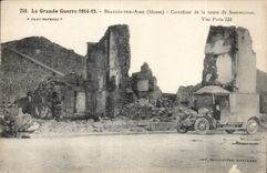 CPA Militaria la gran guerra Beauzee 1914 en la encrucijada superficial del camino de Sommaisne