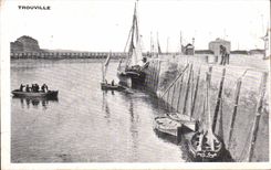Trouville - Le Port - CPA