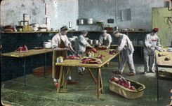 CPA Interior Militaria Infantry a kitchen