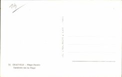 Deauville - Flowered Beach - Idleness on the Beach - CPA