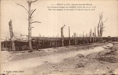 CPA Militaria Berry with the Vat in the ruins the last vestiges of the terrible fights of 1914 has 1918