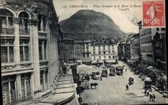 Dauphine - Grenoble - Place Grenette - Mont St Eynard - CPA 