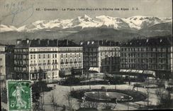 Grenoble - La Place Victor Hugo - Chaine des Alpes - CPA 