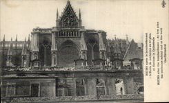 CPA Militaria Reims after the bombardment Medical school