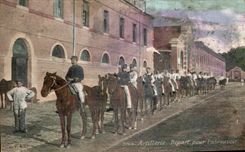 CPA Militaria Artillerie Depart pour l abreuvoir Cheval Horse