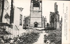 CPA Militaria the large war 1914 1918 Saint Hilaire Large the frontage of church