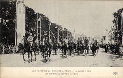 CPA Militaria Paris Festivals of the Victoire July 14th 1919 the Marshals Foch and Joffre