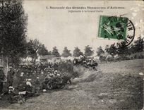 CPA Militaria Souvenir des grandes manoeuvres de l automne Infanterie a la Grand Halle