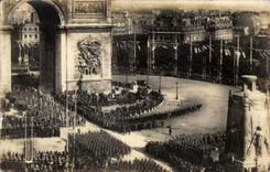 Real photo Militaria Paris Festivals of the Victoire July 14th 1919 Arc de Triomphe