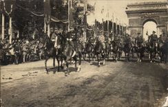 CPA Militaria Paris Festivals of the Victoire July 14th 1919 Arc de Triomphe