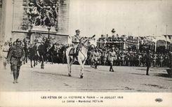 CPA Militaria Paris Festivals of the Victoire July 14th 1919 the Petain Marshal Arc de Triomphe