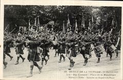 CPA Militaria Defile of the victory Paris July 14th 1919 Big Ecossais Places Republic