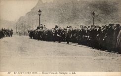 CPA Militaria Paris November 11th 1920 In front of Arc de Triomphe