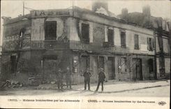 CPA Militaria Creil Houses bombardees by German