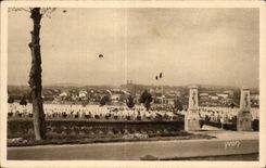 CPA Militaria Verdun Cimetiere military of the suburb Paves