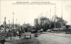 CPA Belgium Brussels Exposition sets fire to the 14 August 15th 1910 the large terrace and the last vestiges of the palate