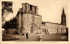 CPA Saint Emilon Girond La Porte Ouest I Egtise Collegiale