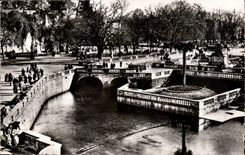 CPA Nimes Gard Les Jardins de la Fontaine La Source