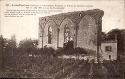 CPA Saint Emilion Les grandes murailles ou ruines de l ancien couvent