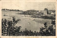 CPA Saint Servan Port Saint Pere vu des Corbi4eres Au loin Dinard 
