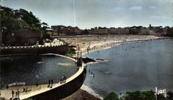 CPA Dinard La Piscine et la Grande Plage de I Ecluse