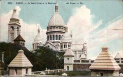 CPA Paris the Sacring Heart and the Tank