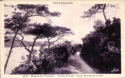 CPA Dinard la Vicomte Chemin de Ronde Vue sur Saint Servan sur Mer