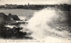 CPA Dinard La Greve de I Ecluse un Jour de Temple