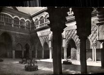 CPA Sevilla Reales Aleazares Patio of mow Doncellas