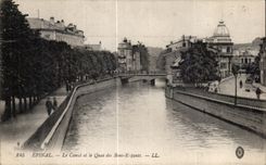 CPA Epinal Le Canel et le Quai des Bons Eatants 