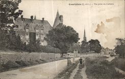 CPA Courtalain Vue prise du Cavaire