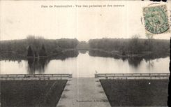 CPA Park of Rambouillet Seen of the Floors and the canals