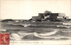 CPA Saint Malo Le Fort National par Grosse Mer