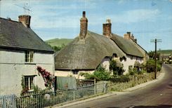 CPSM Gran Bretana Chideock y la colina de la mina tiene pequena aldea encantadora