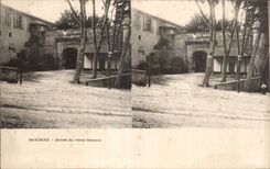 Carte Stereoscopique - Bayonne - Entree de Vieux Chateau - CPA 