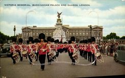 CARTE SYSTEME Buckingham Palace And Guards London